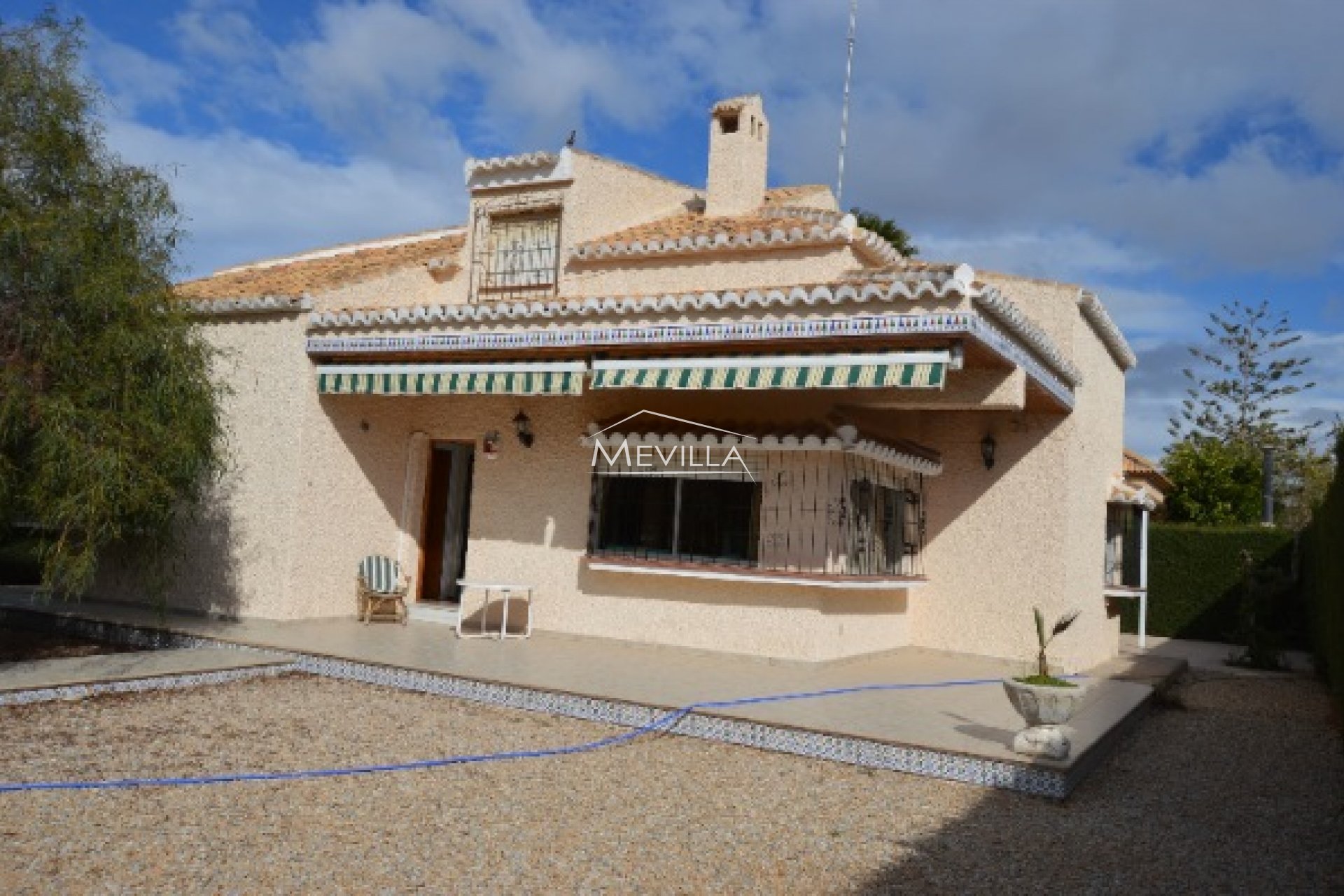 Resales - Villa - Orihuela Costa - La Zenia