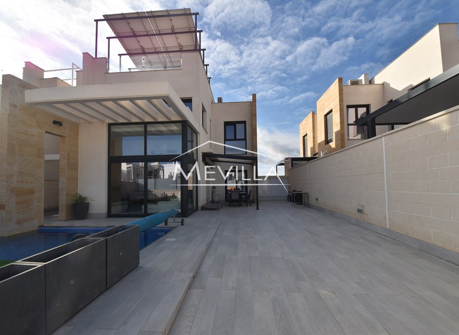 Resales - Villa - Orihuela Costa - Lomas de Cabo Roig