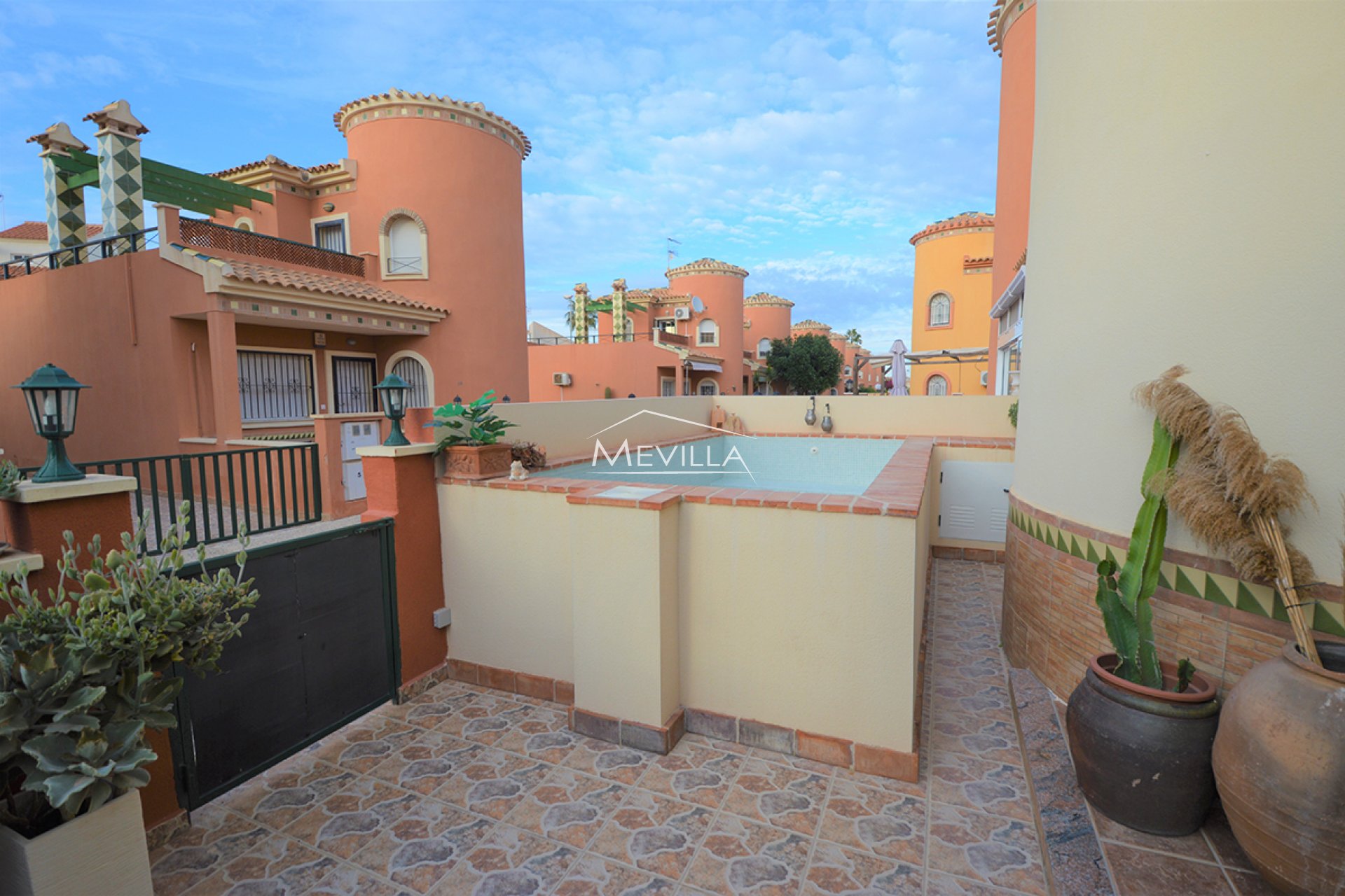 Resales - Villa - Orihuela Costa - Playa Flamenca