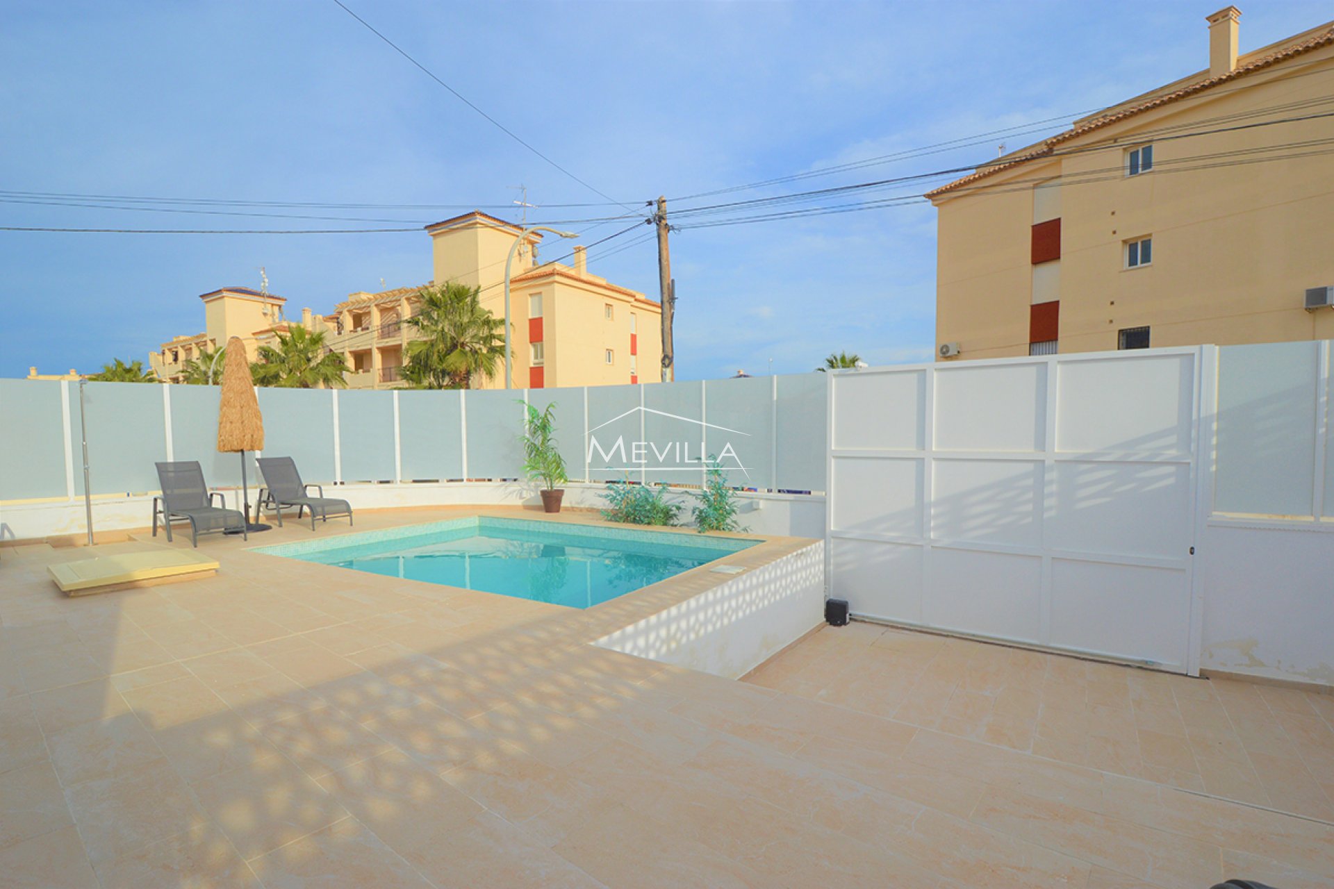 Resales - Villa - Orihuela Costa - Playa Flamenca