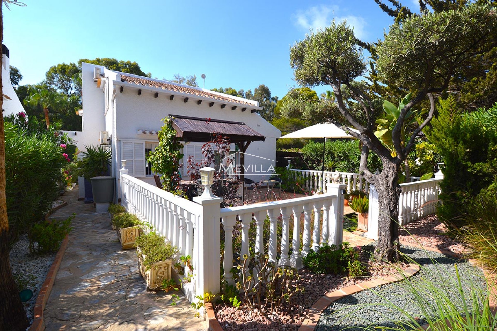 Resales - Villa - Orihuela Costa - Playa Flamenca