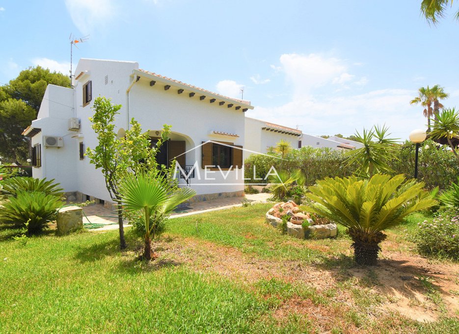 Resales - Villa - Orihuela Costa - Playa Flamenca