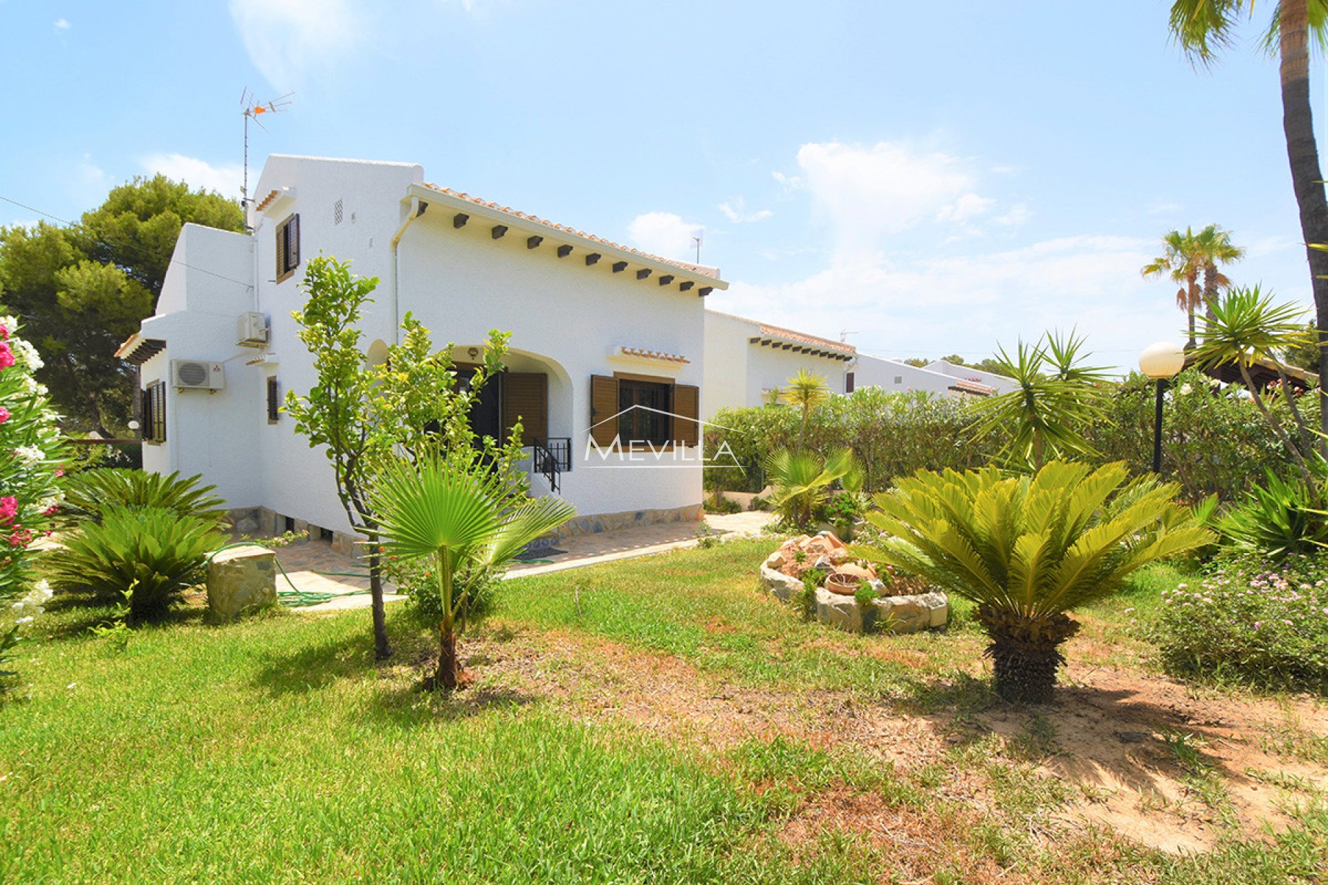 Resales - Villa - Orihuela Costa - Playa Flamenca