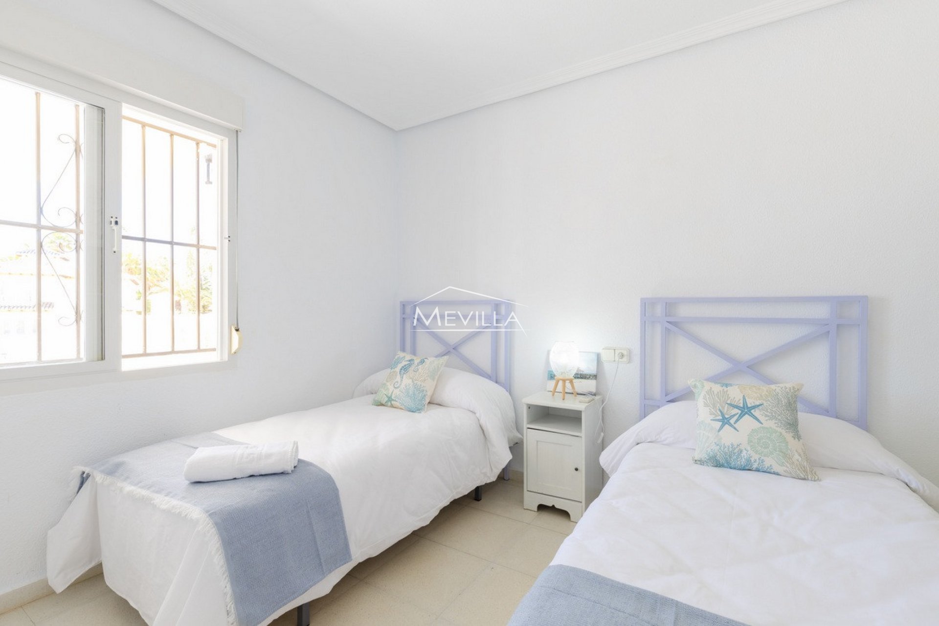 Resales - Villa - Orihuela Costa - Playa Flamenca
