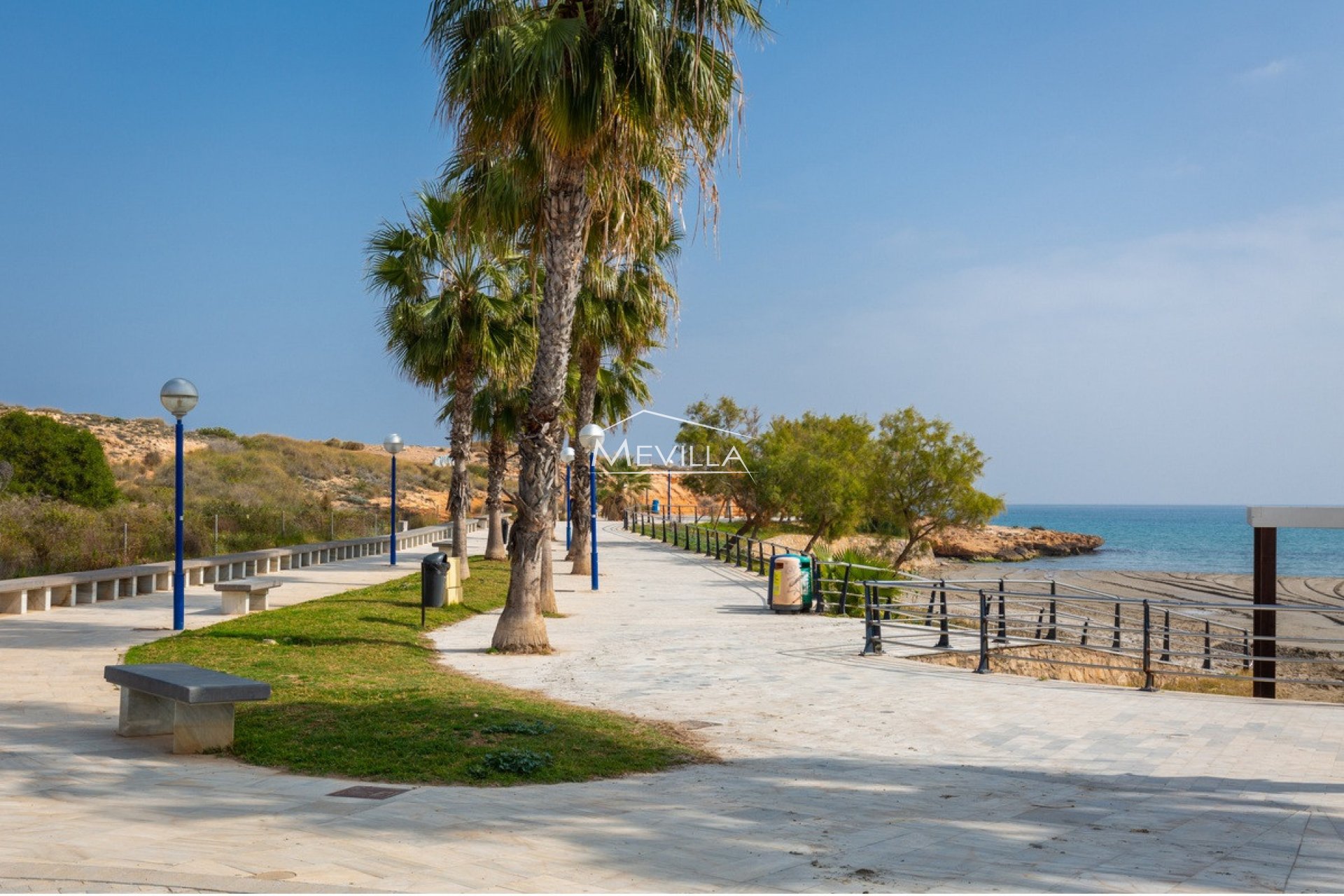 Resales - Villa - Orihuela Costa - Playa Flamenca