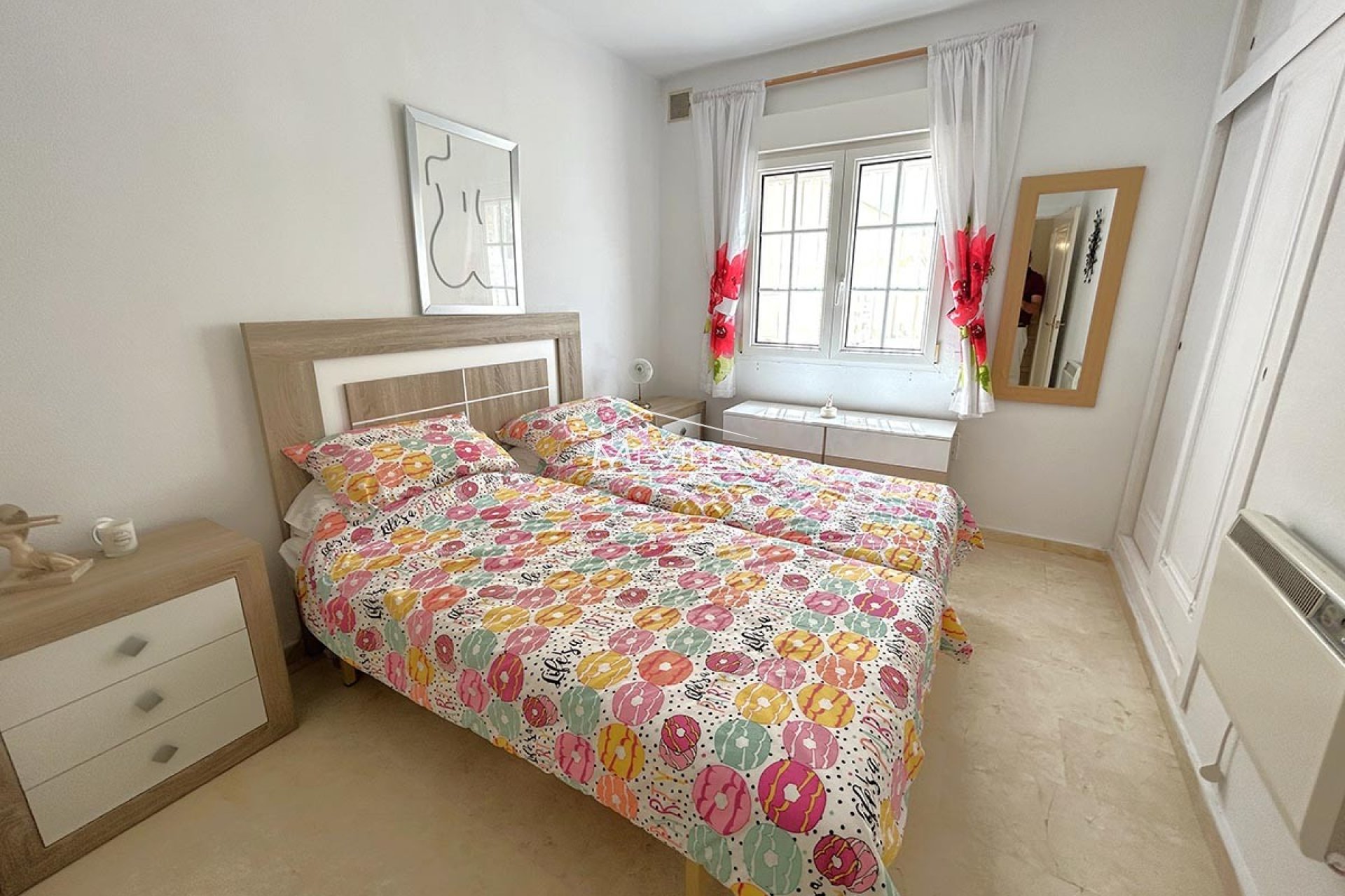 Resales - Villa - Orihuela Costa - Playa Flamenca