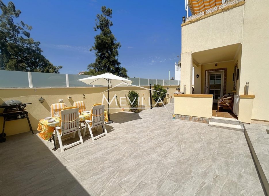 Resales - Villa - Orihuela Costa - Playa Flamenca