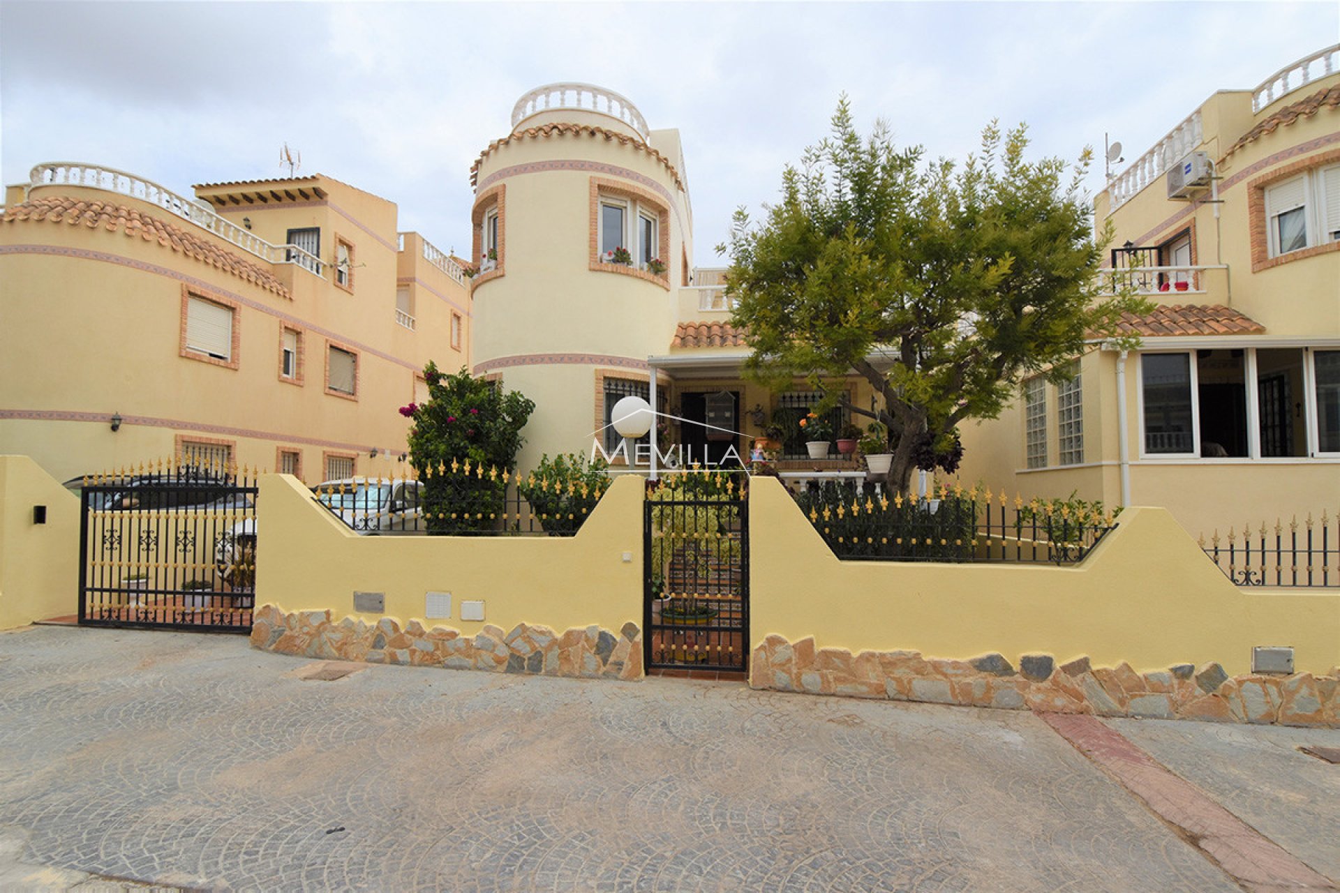 Resales - Villa - Orihuela Costa - Playa Flamenca