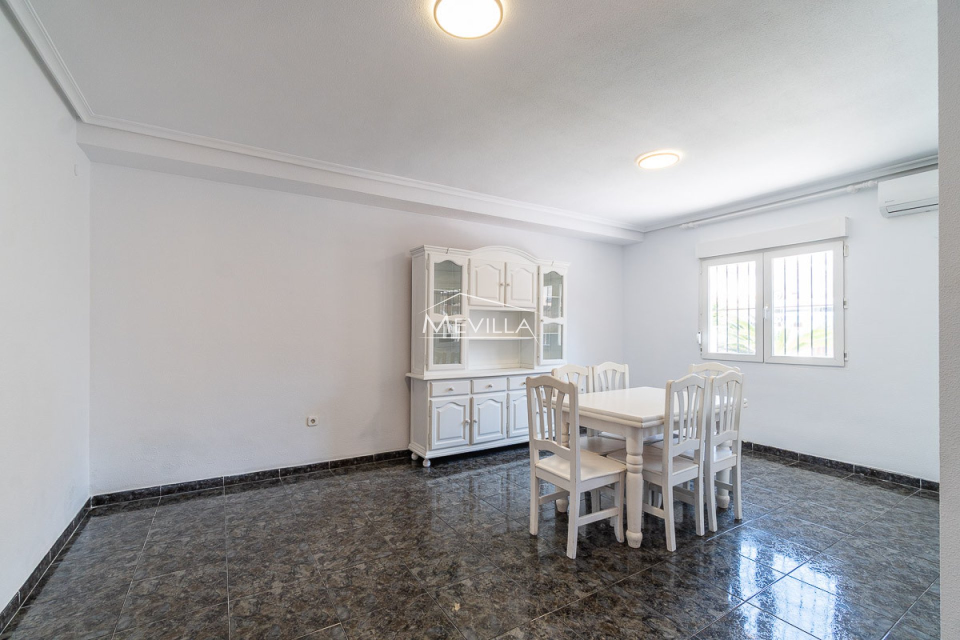 Resales - Villa - Orihuela Costa - Playa Flamenca