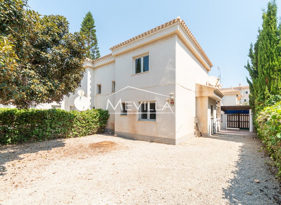 Resales - Villa - Orihuela Costa - Playa Flamenca
