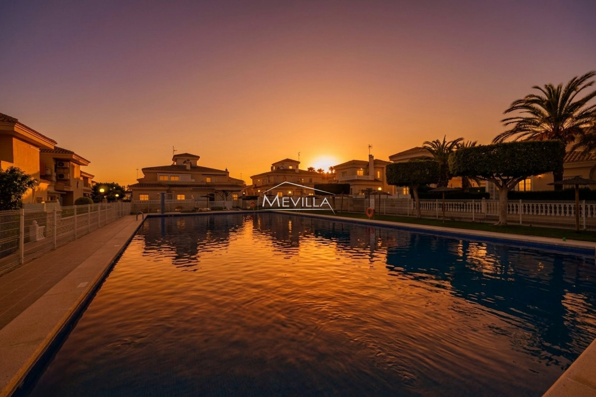 Resales - Villa - Orihuela Costa - Playa Flamenca