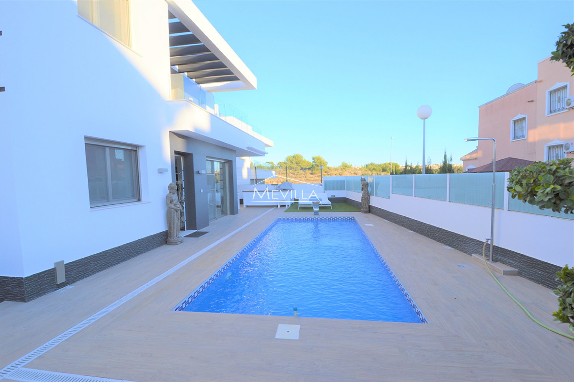 Resales - Villa - Orihuela Costa - Villamartin