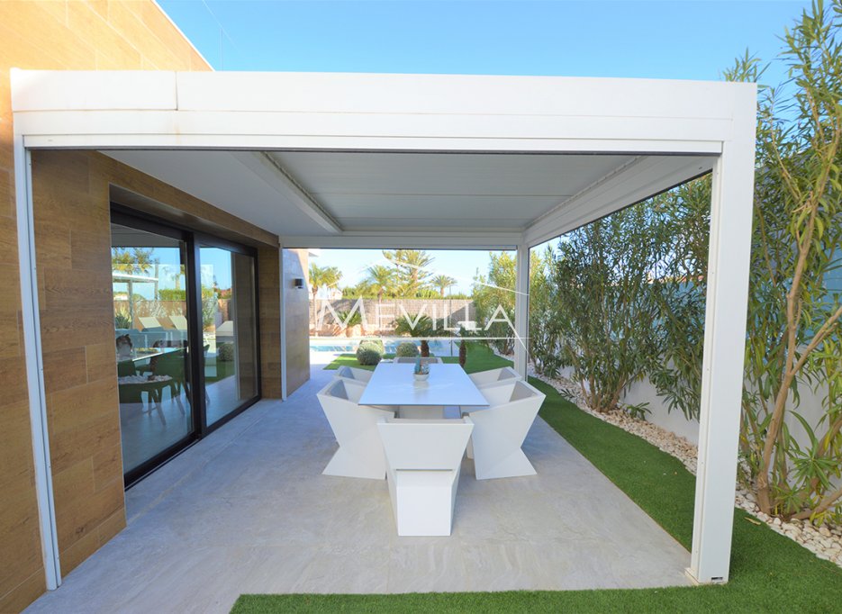 Resales - Villa - Orihuela Costa - Villamartin