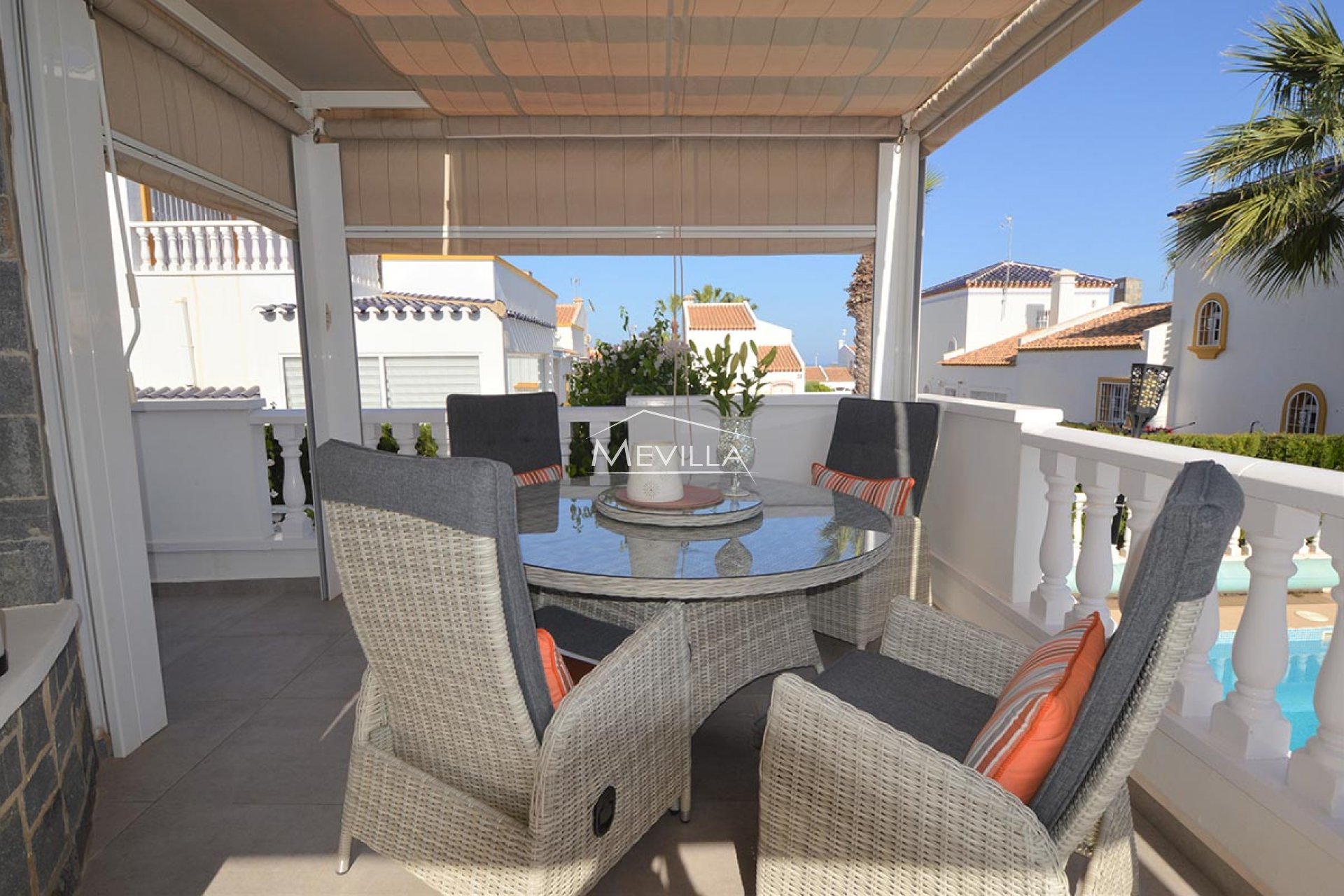 Resales - Villa - Orihuela Costa - Villamartin