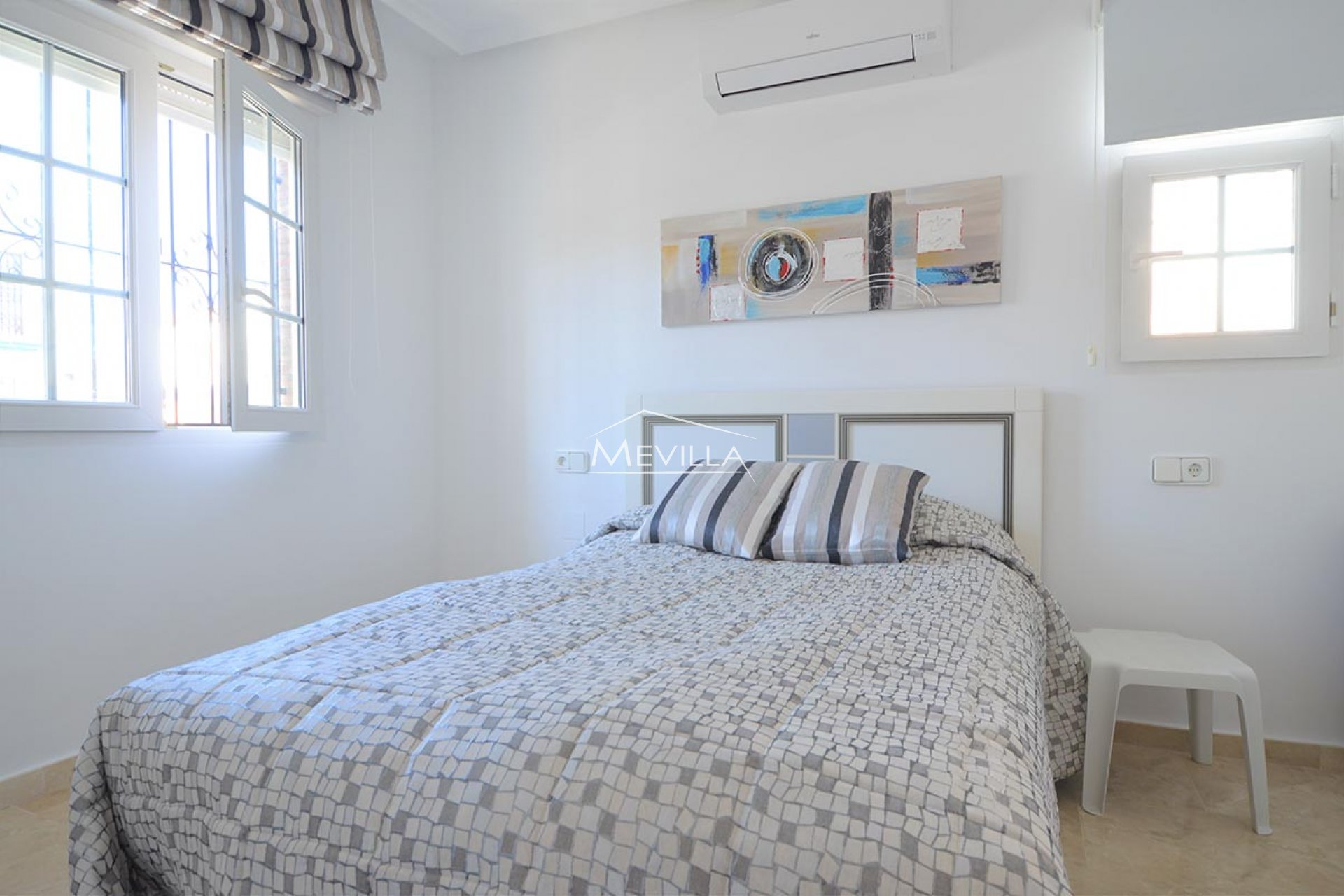 Resales - Villa - Orihuela Costa - Villamartin