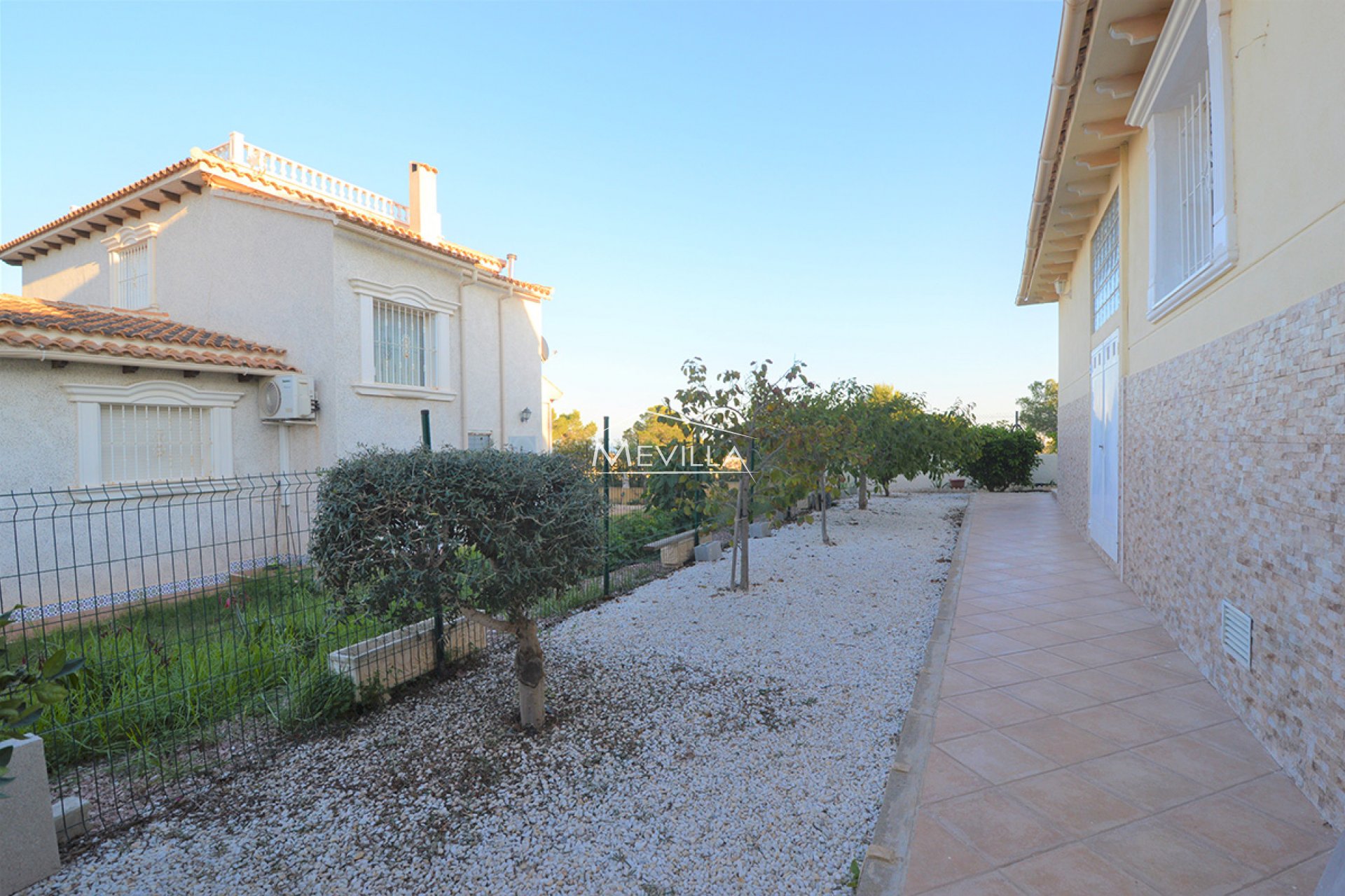 Resales - Villa - Orihuela Costa - Villamartin