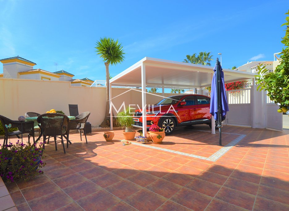 Resales - Villa - Orihuela Costa - Villamartin