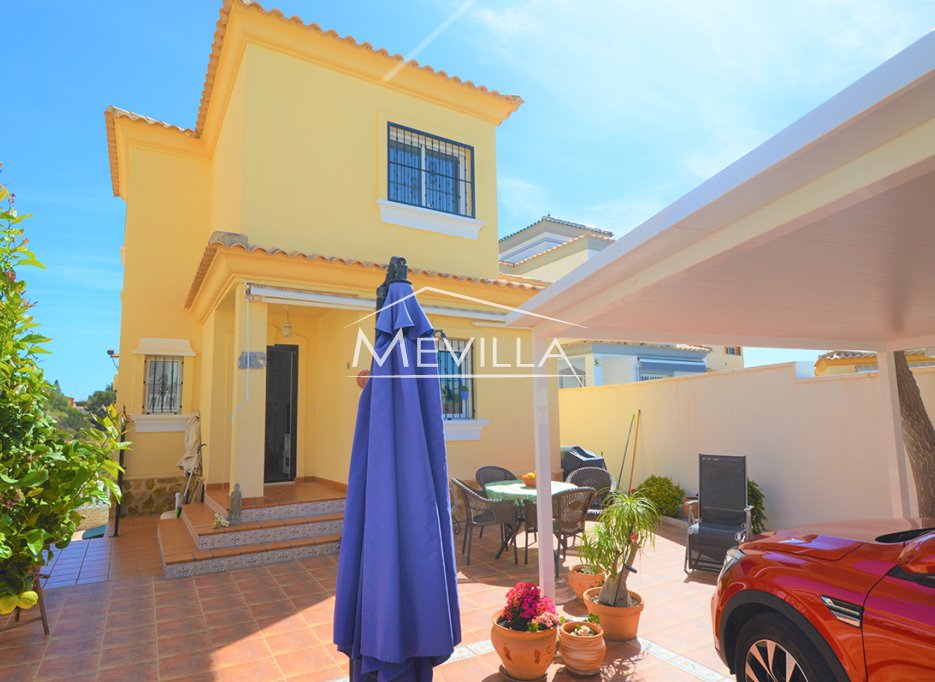 Resales - Villa - Orihuela Costa - Villamartin