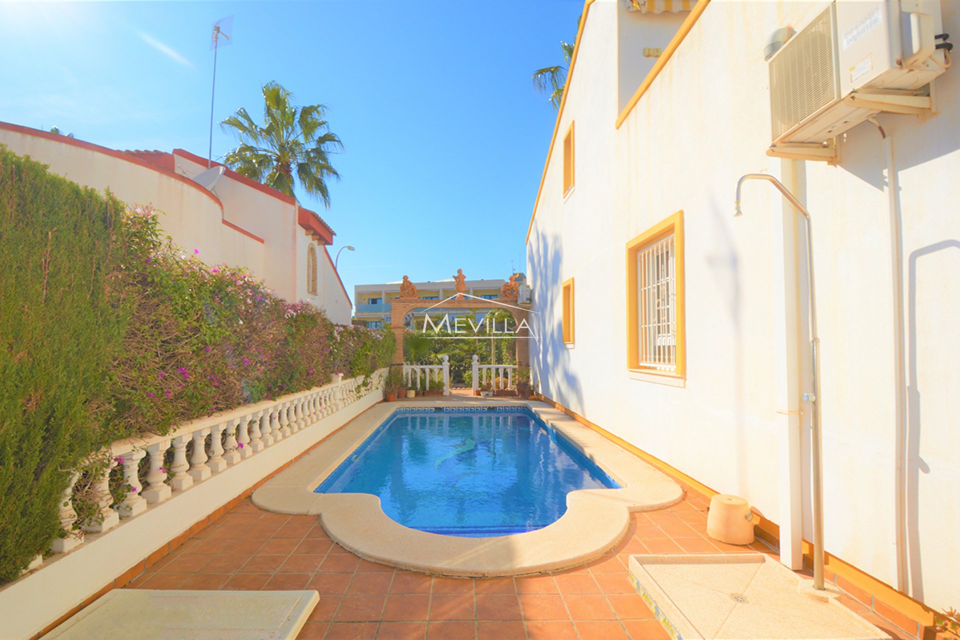 Resales - Villa - Orihuela Costa - Villamartin