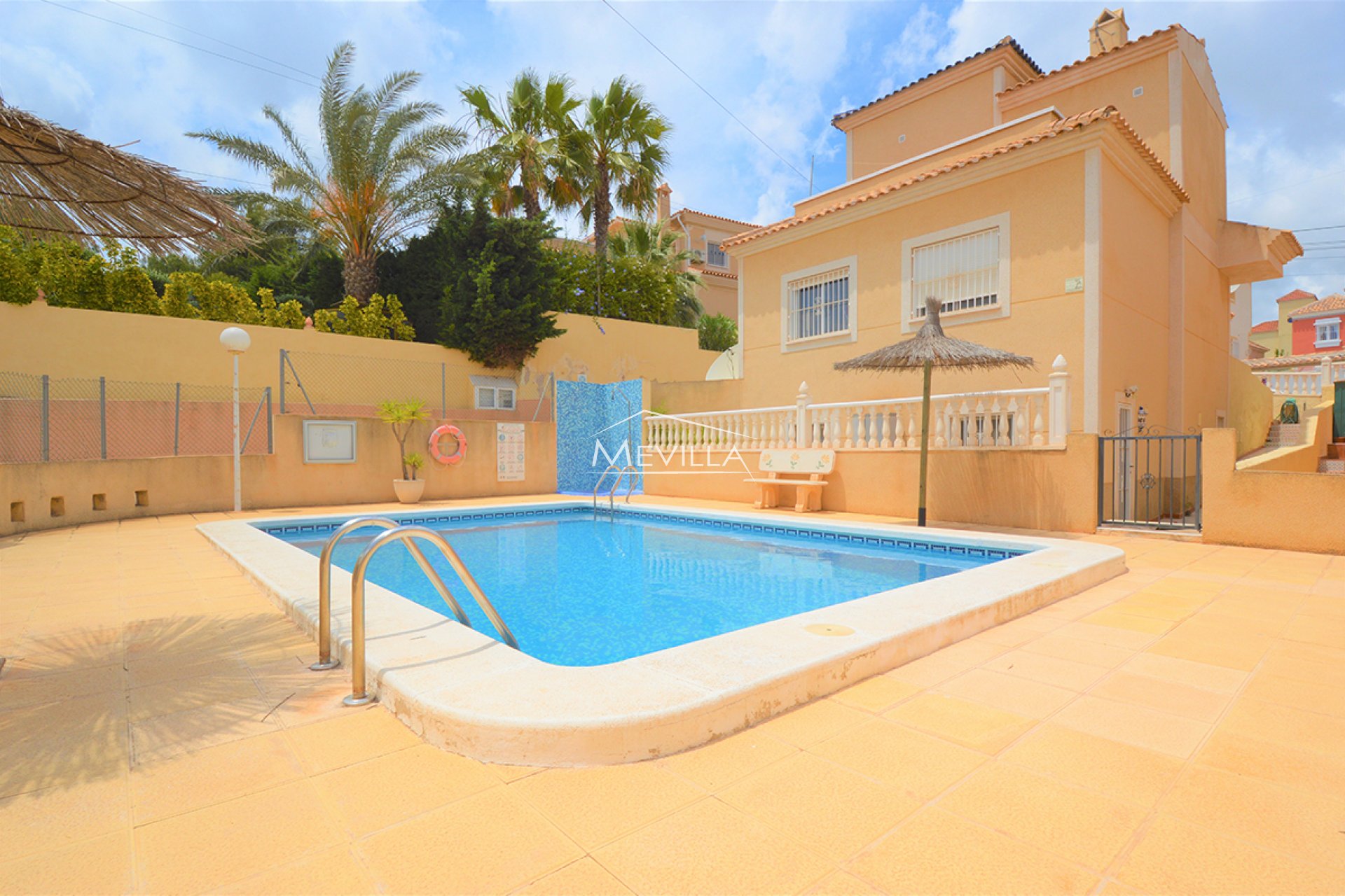 Resales - Villa - Orihuela Costa - Villamartin