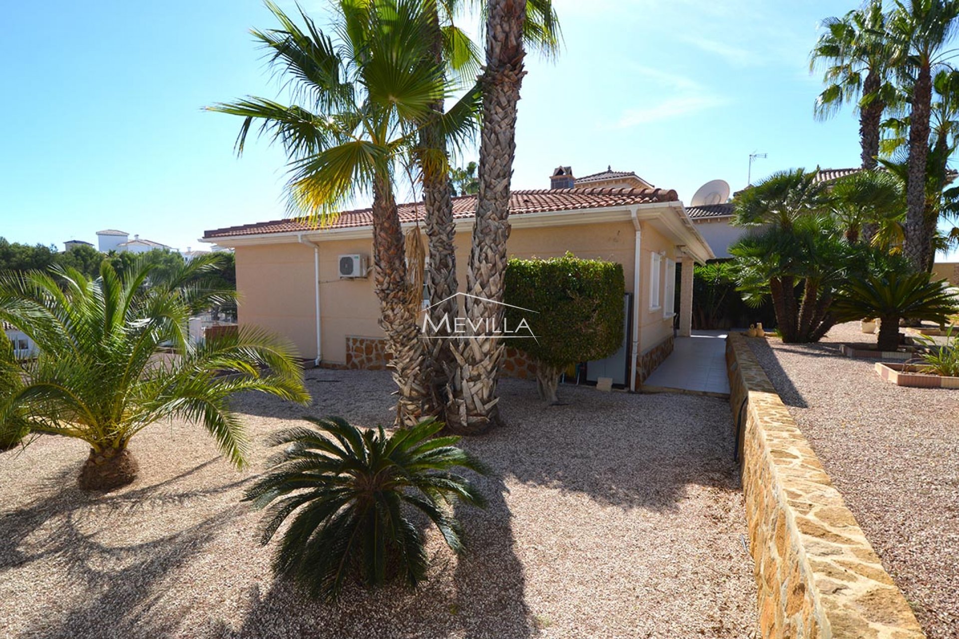 Resales - Villa - Orihuela Costa - Villamartin