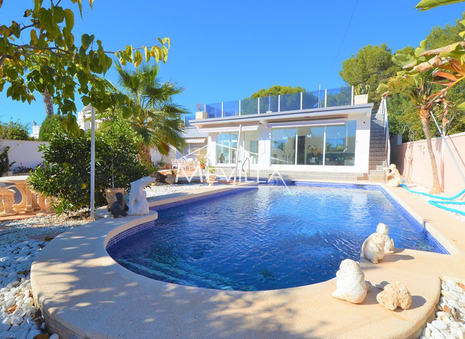 Resales - Villa - Orihuela Costa - Villamartin