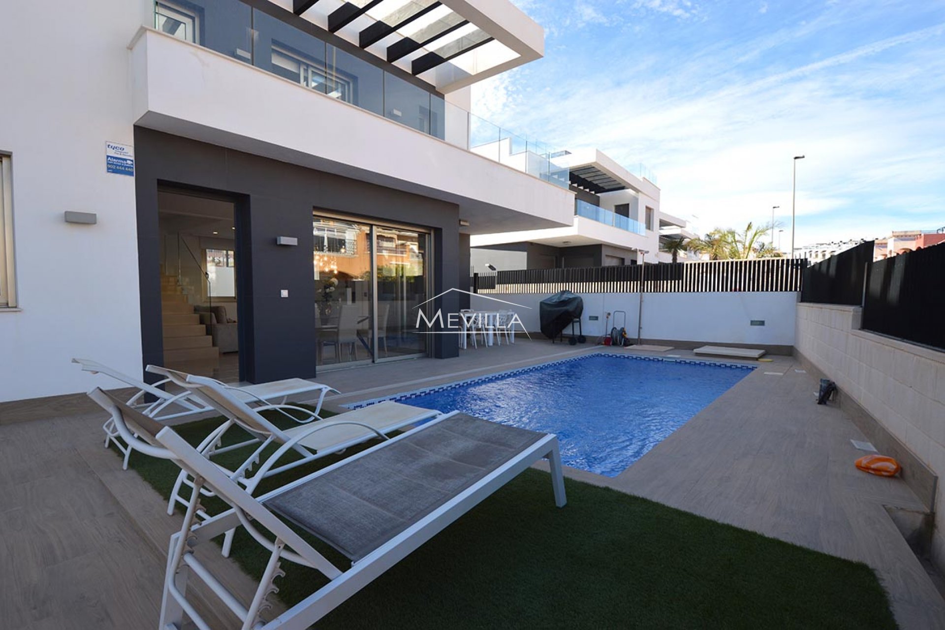 Resales - Villa - Orihuela Costa - Villamartin