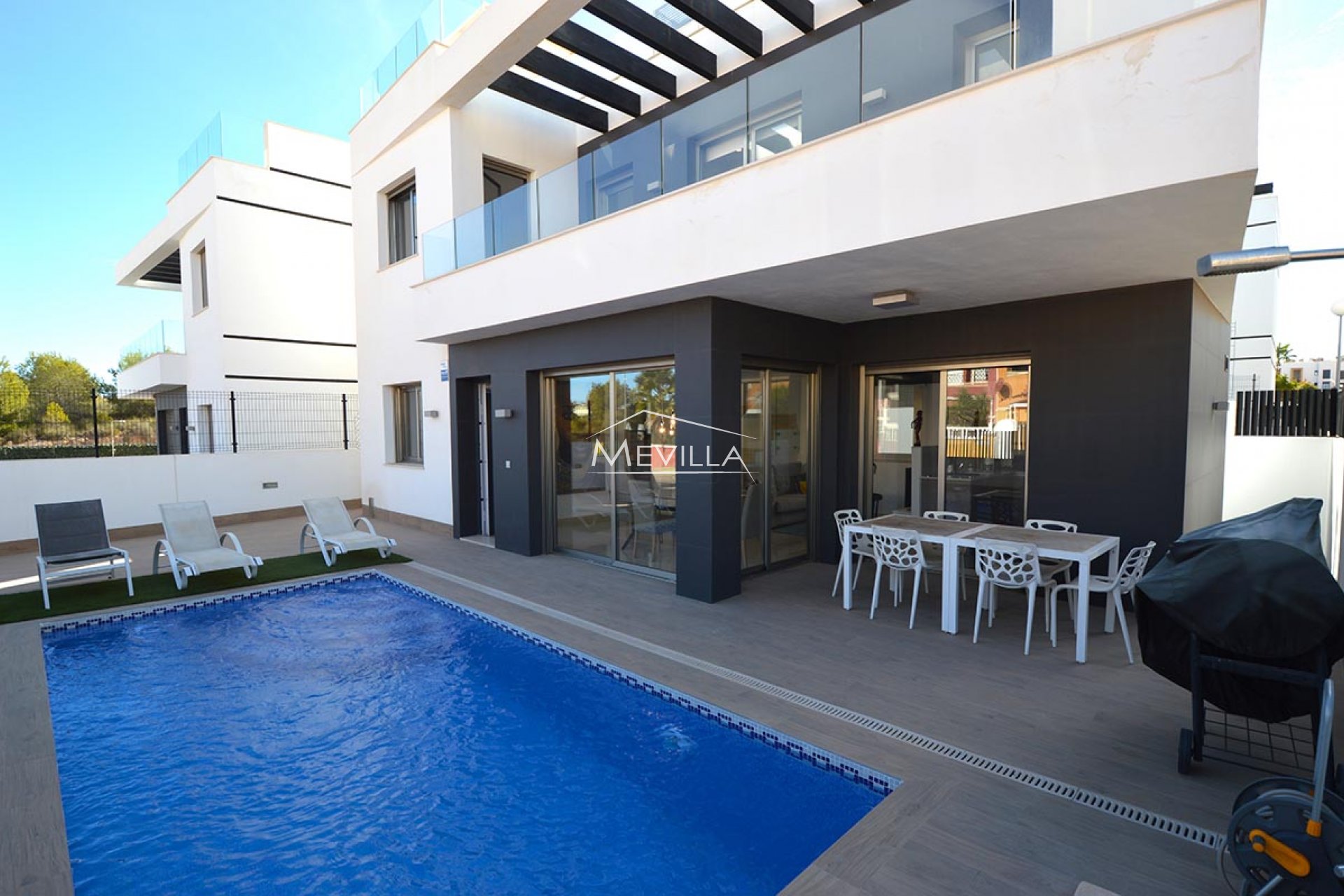 Resales - Villa - Orihuela Costa - Villamartin