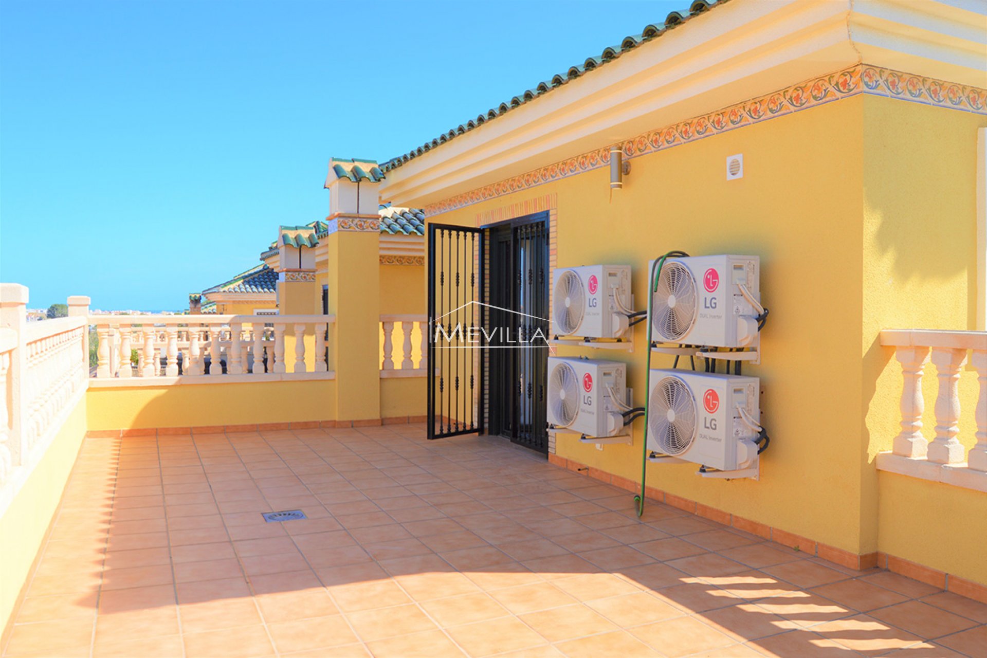 Resales - Villa - Orihuela Costa - Villamartin