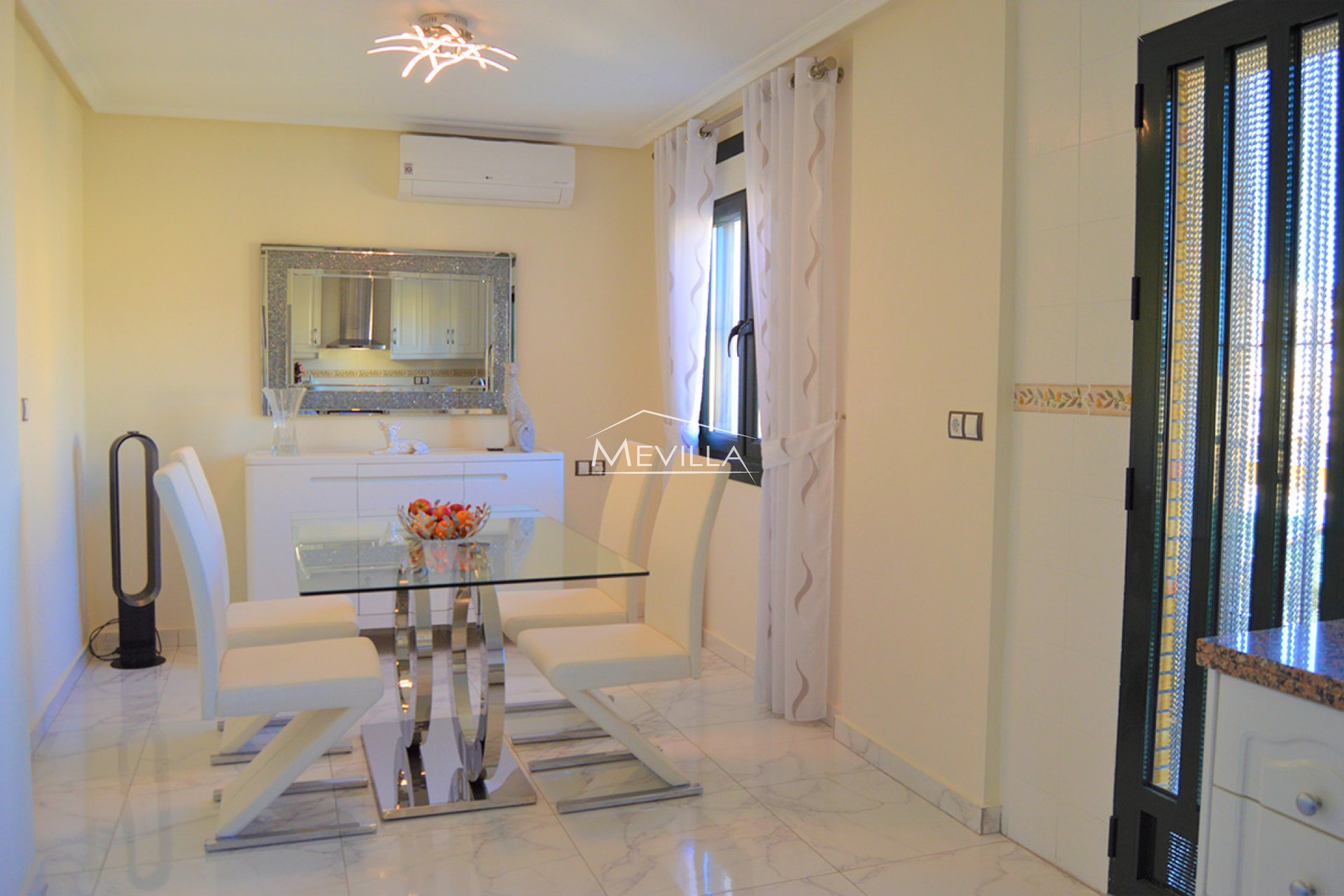 Resales - Villa - Orihuela Costa - Villamartin