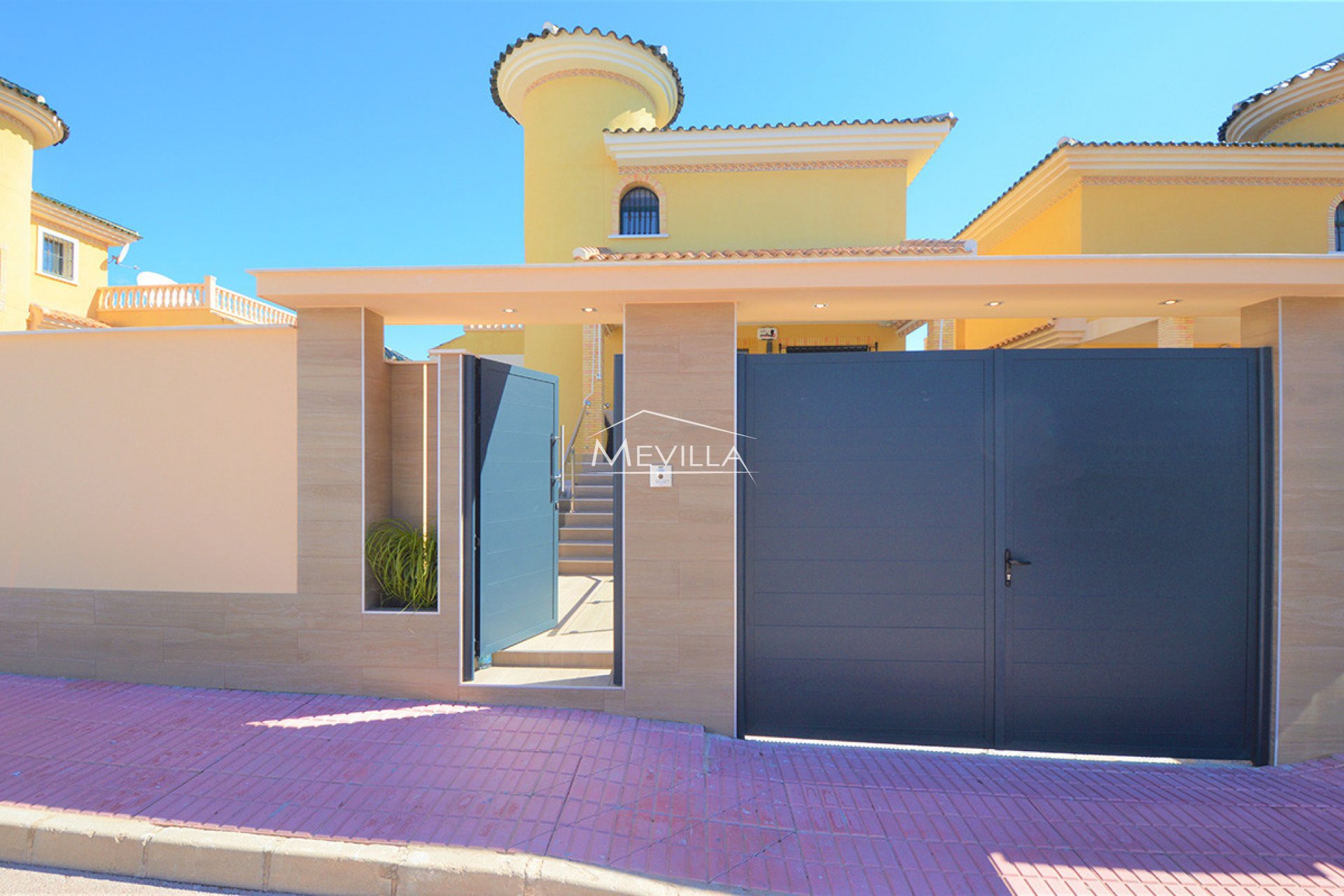 Resales - Villa - Orihuela Costa - Villamartin