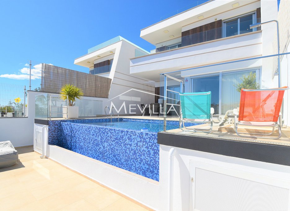 Resales - Villa - Orihuela Costa - Villamartin