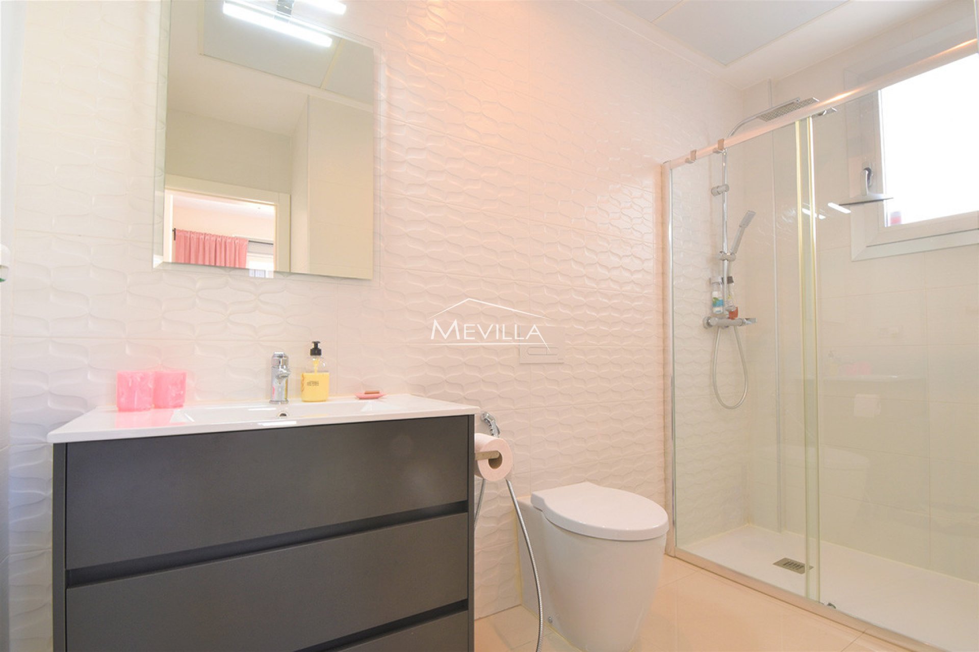 Resales - Villa - Orihuela Costa - Villamartin