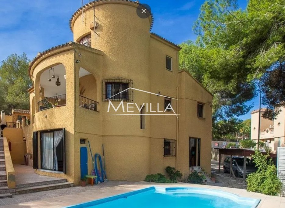 Resales - Villa - Orihuela Costa - Villamartin