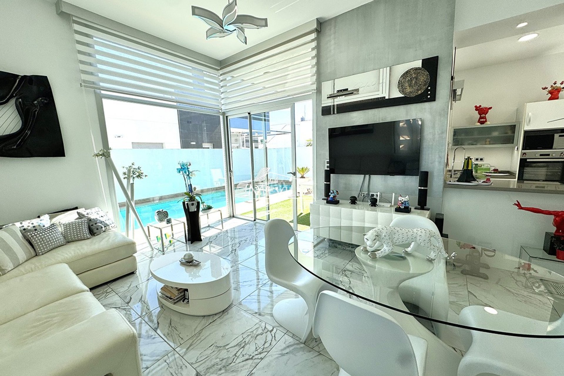 Resales - Villa - Pilar de la Horadada