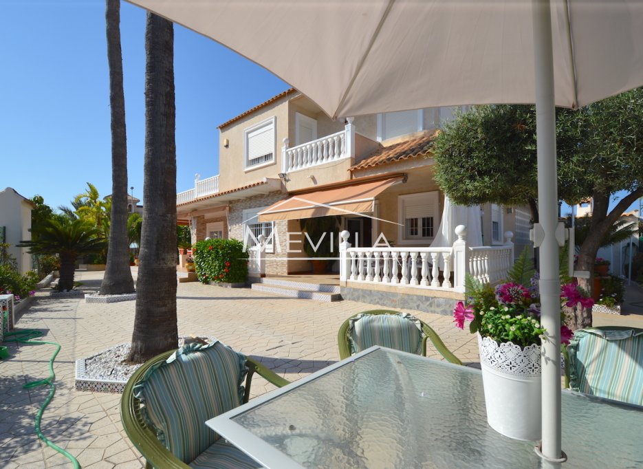 Resales - Villa - Torrevieja - La Veleta