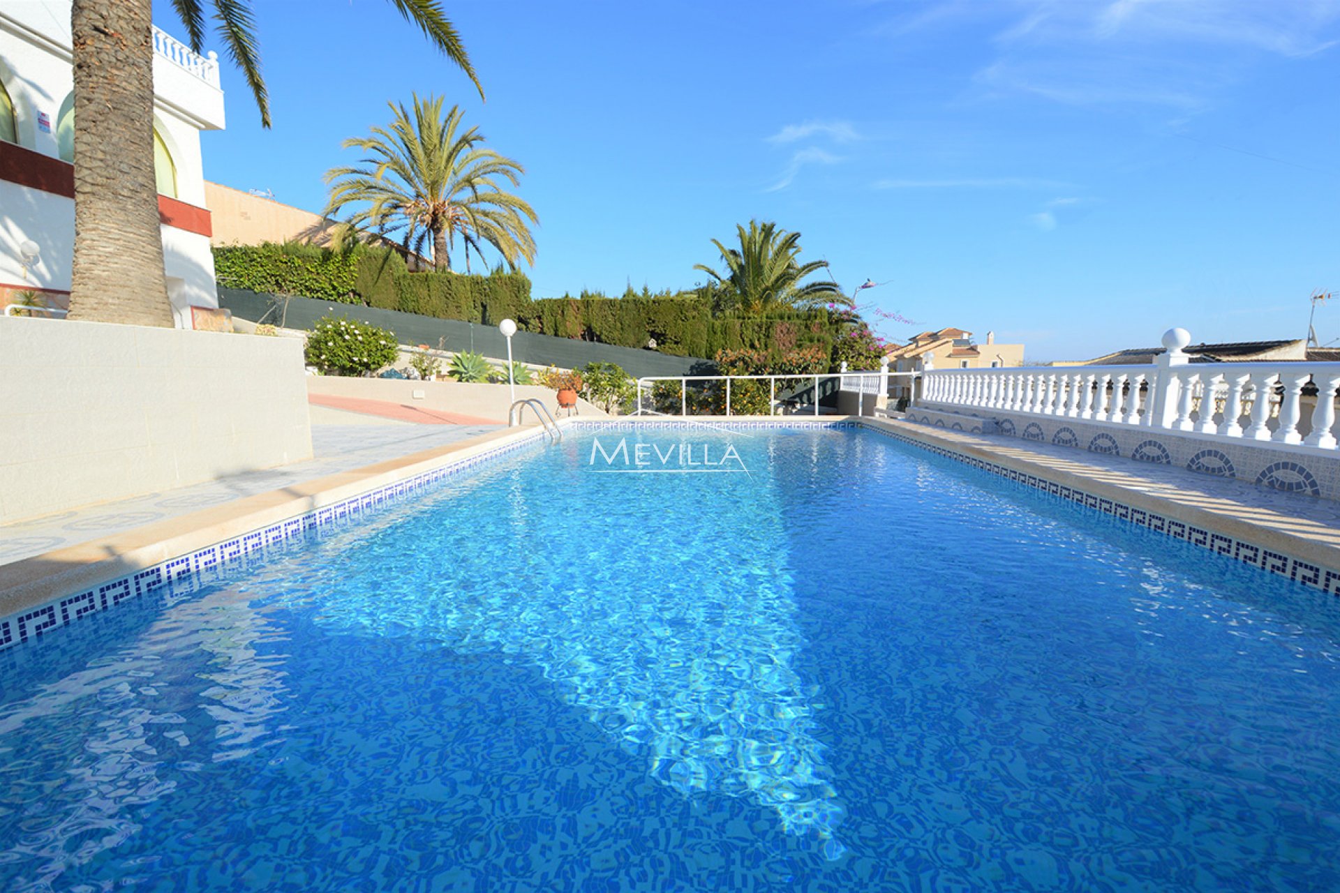 Resales - Villa - Torrevieja - Los Balcones