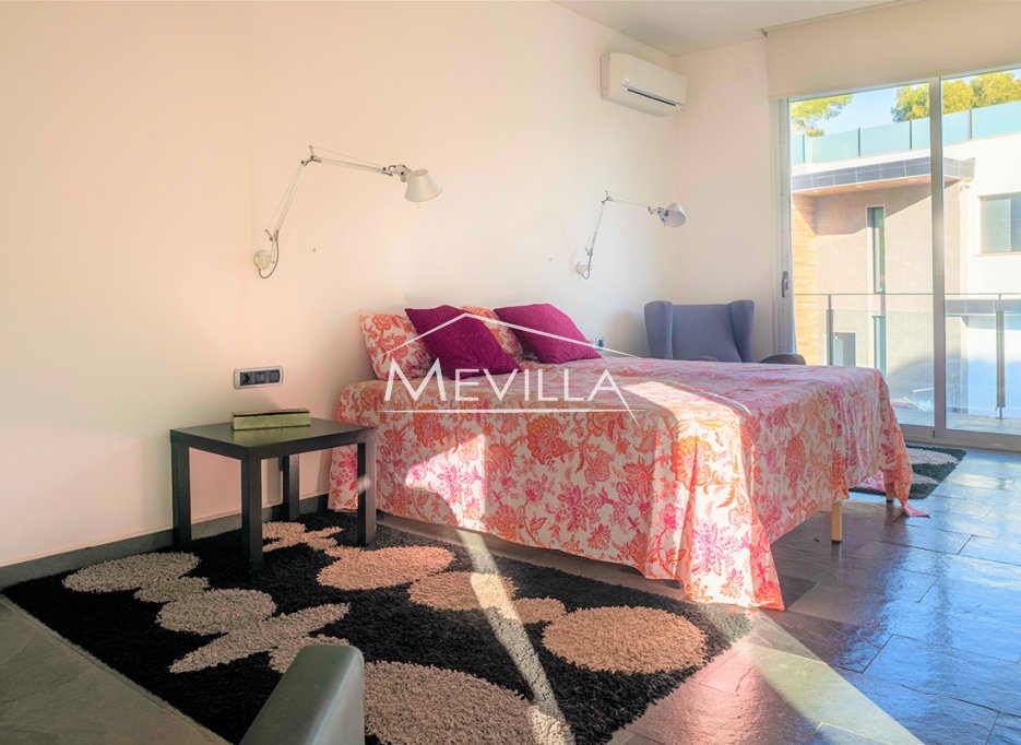 Resales - Villa - Torrevieja - Los Balcones