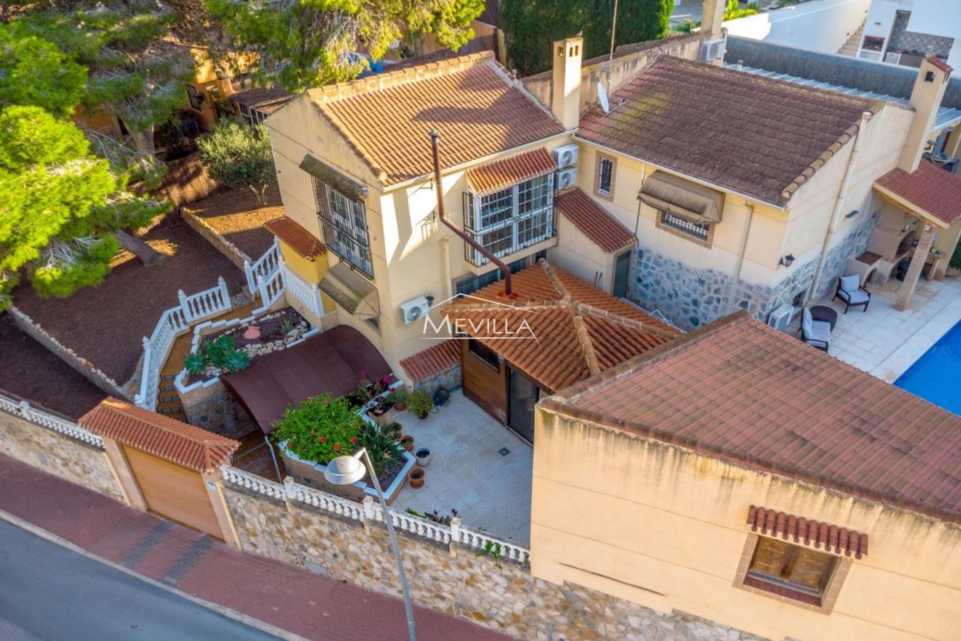 Resales - Villa - Torrevieja - Los Balcones