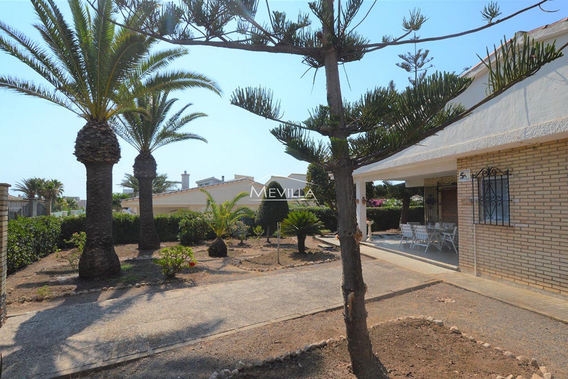 Resales - Villa - Torrevieja