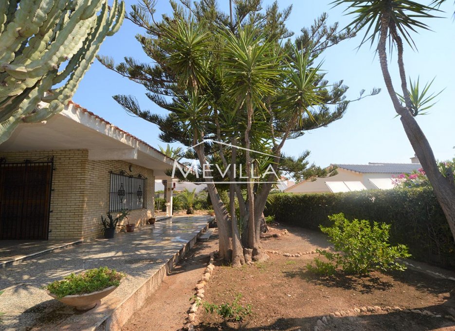 Resales - Villa - Torrevieja