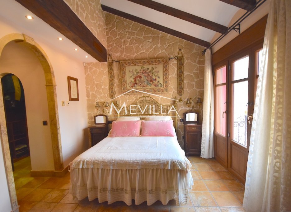 Resales - Villa - Torrevieja