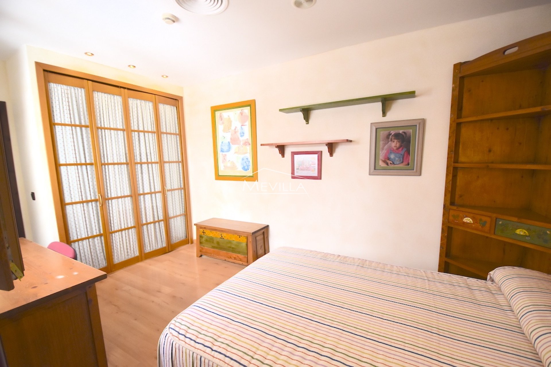 Resales - Villa - Torrevieja