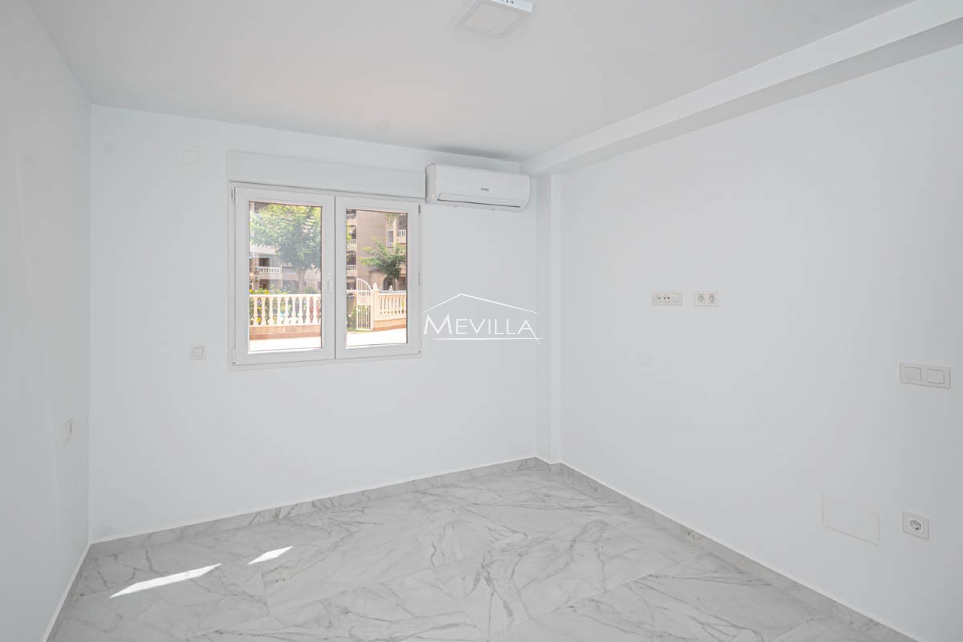 Reventas - Apartamento - Torrevieja