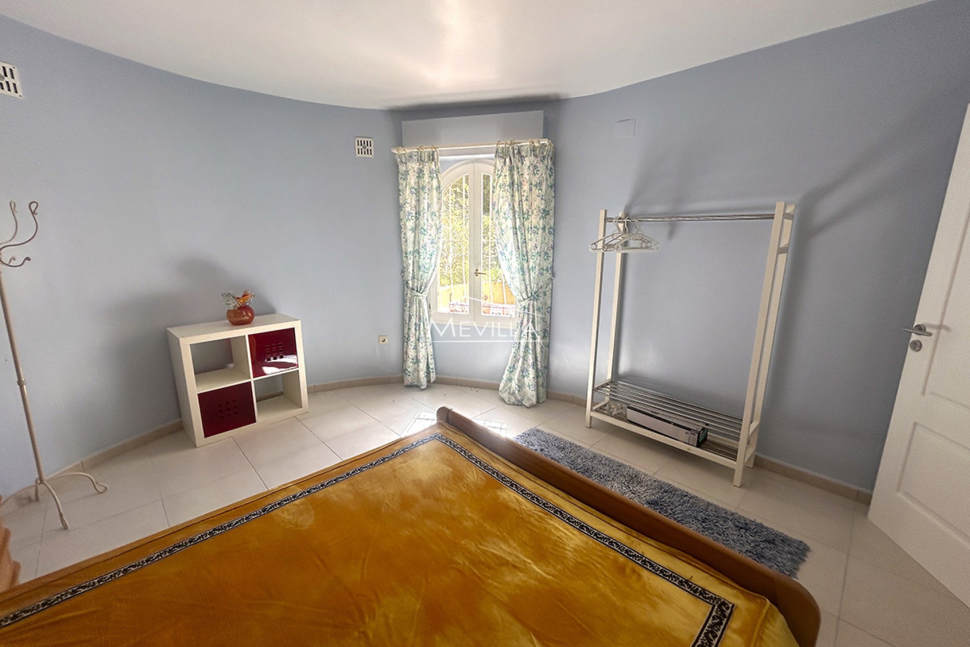 Reventas - Chalet / Villa - Calpe
