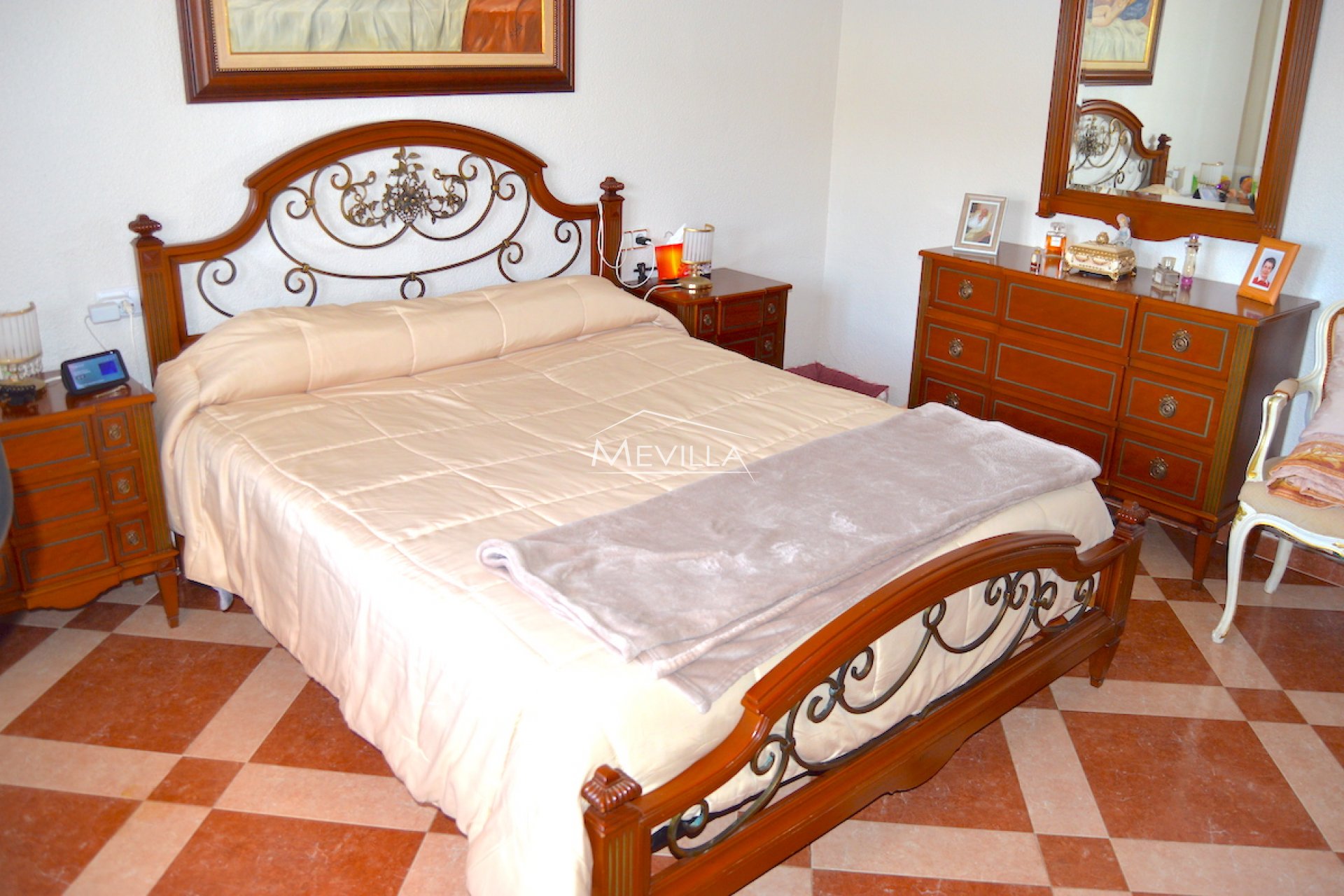 Reventas - Chalet / Villa - Orihuela Costa - Cabo Roig