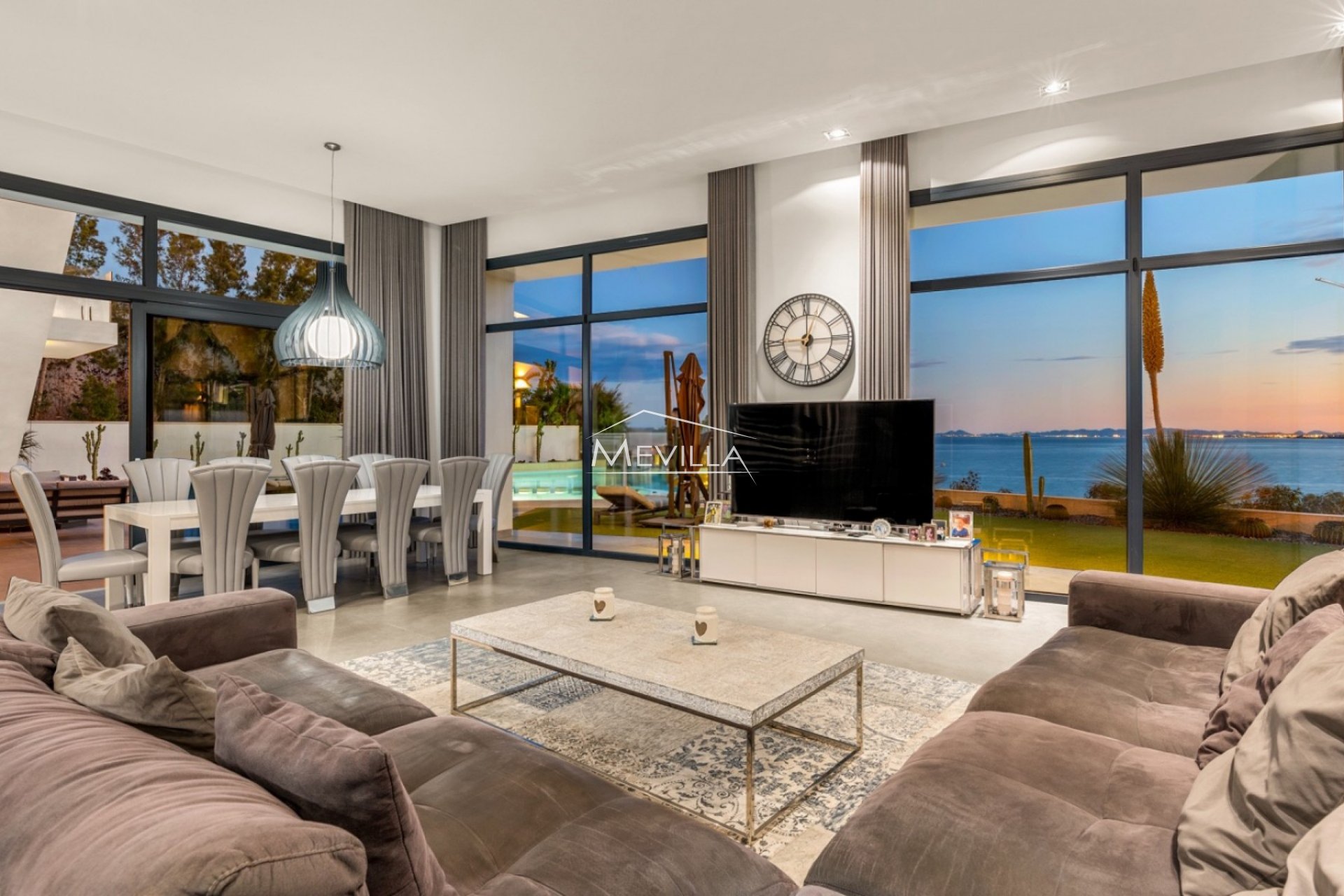 Reventas - Chalet / Villa - Orihuela Costa - Cabo Roig