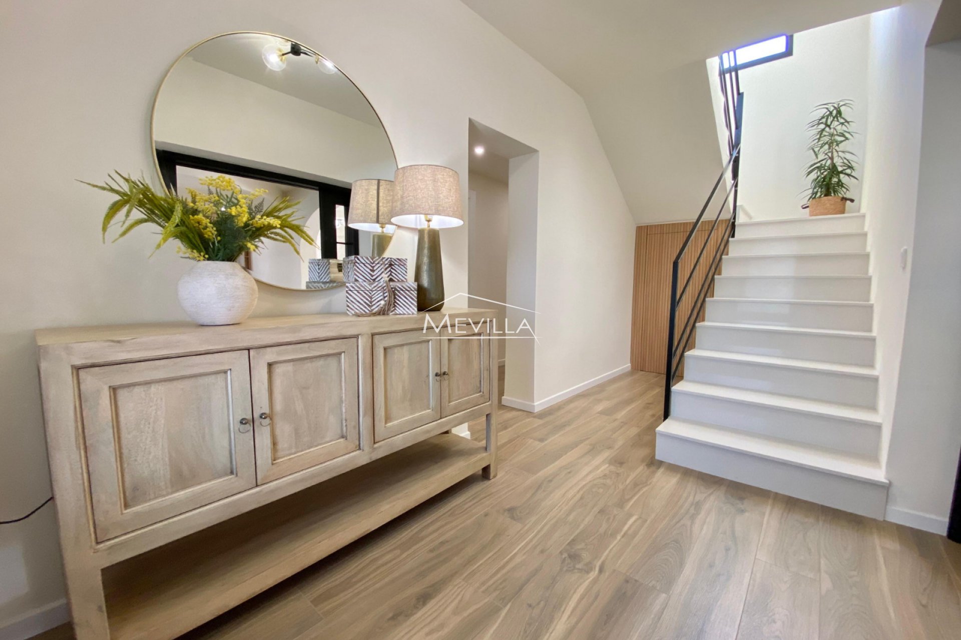 Reventas - Chalet / Villa - Orihuela Costa - Cabo Roig