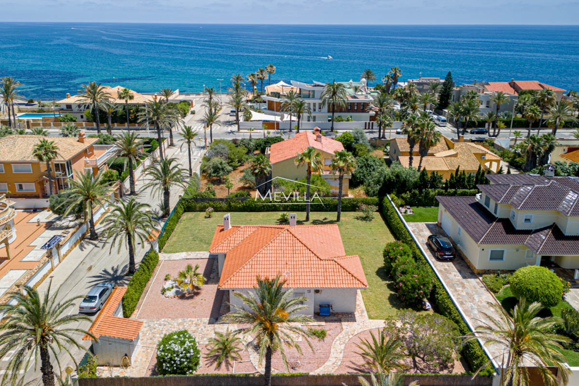 Reventas - Chalet / Villa - Orihuela Costa - Cabo Roig