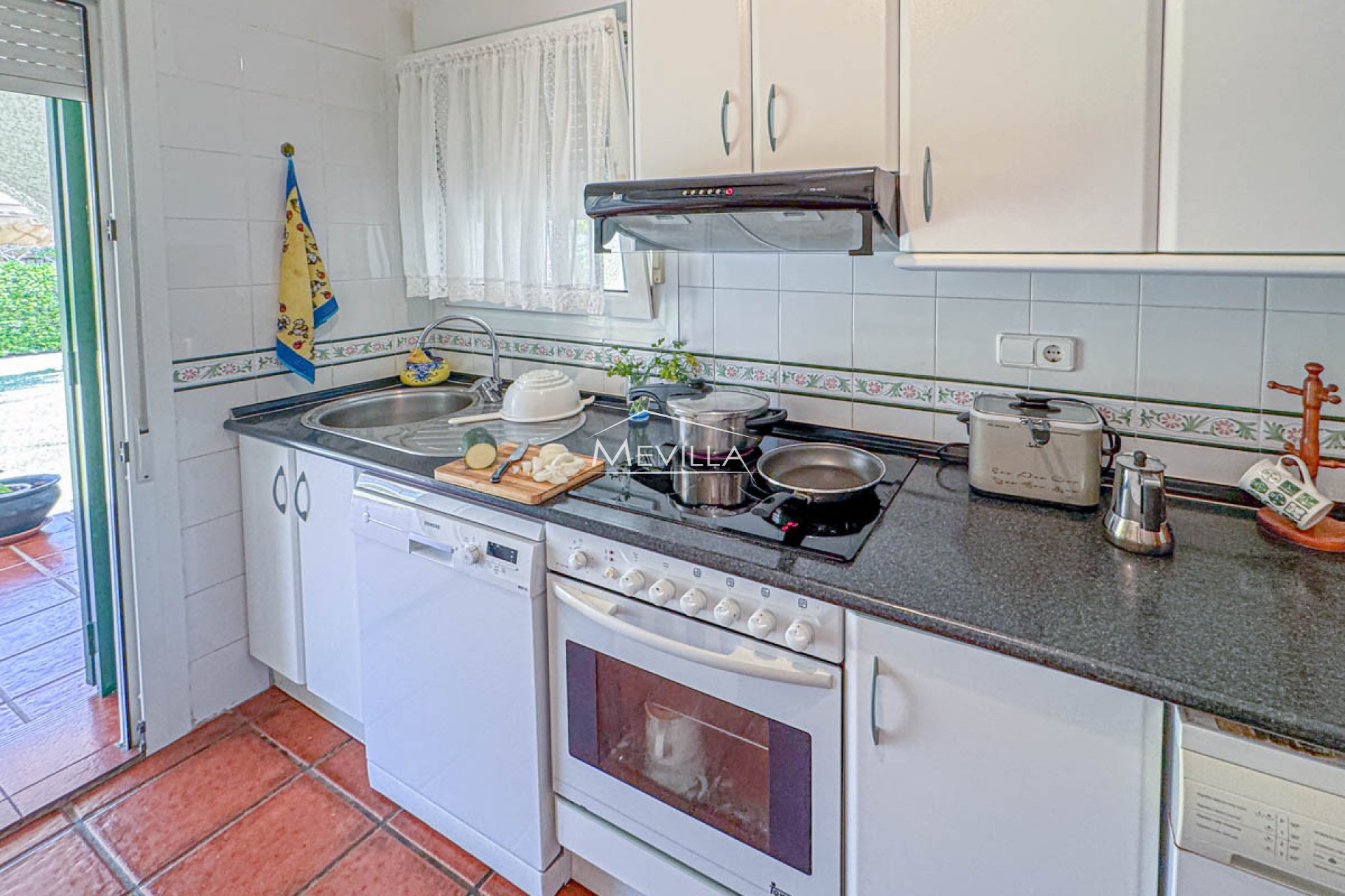 Reventas - Chalet / Villa - Orihuela Costa - Cabo Roig